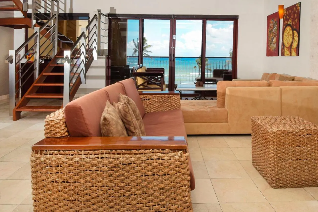 One Of Our Most Popular And Luxurious El Faro Condos Coral 303 Playa del Carmen Appartement