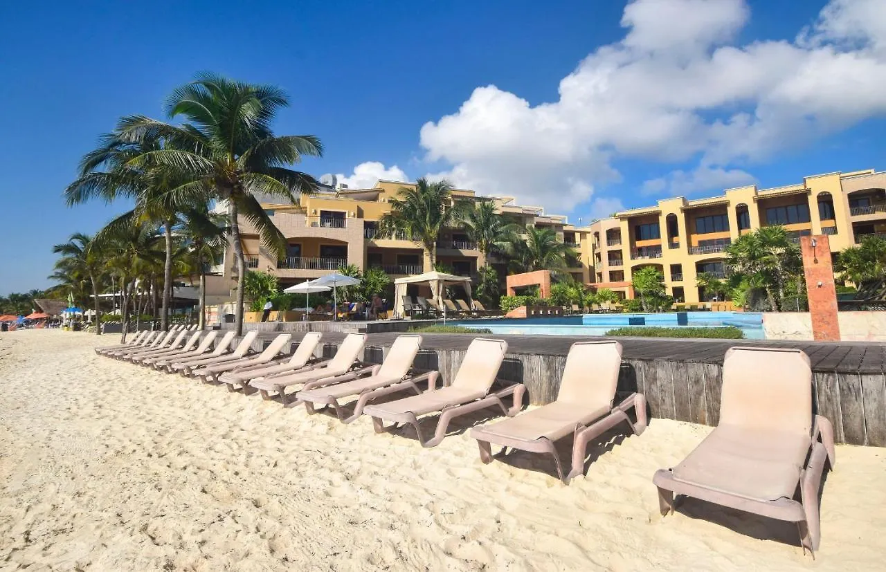 Apartment One Of Our Most Popular And Luxurious El Faro Condos Coral 303 Playa del Carmen